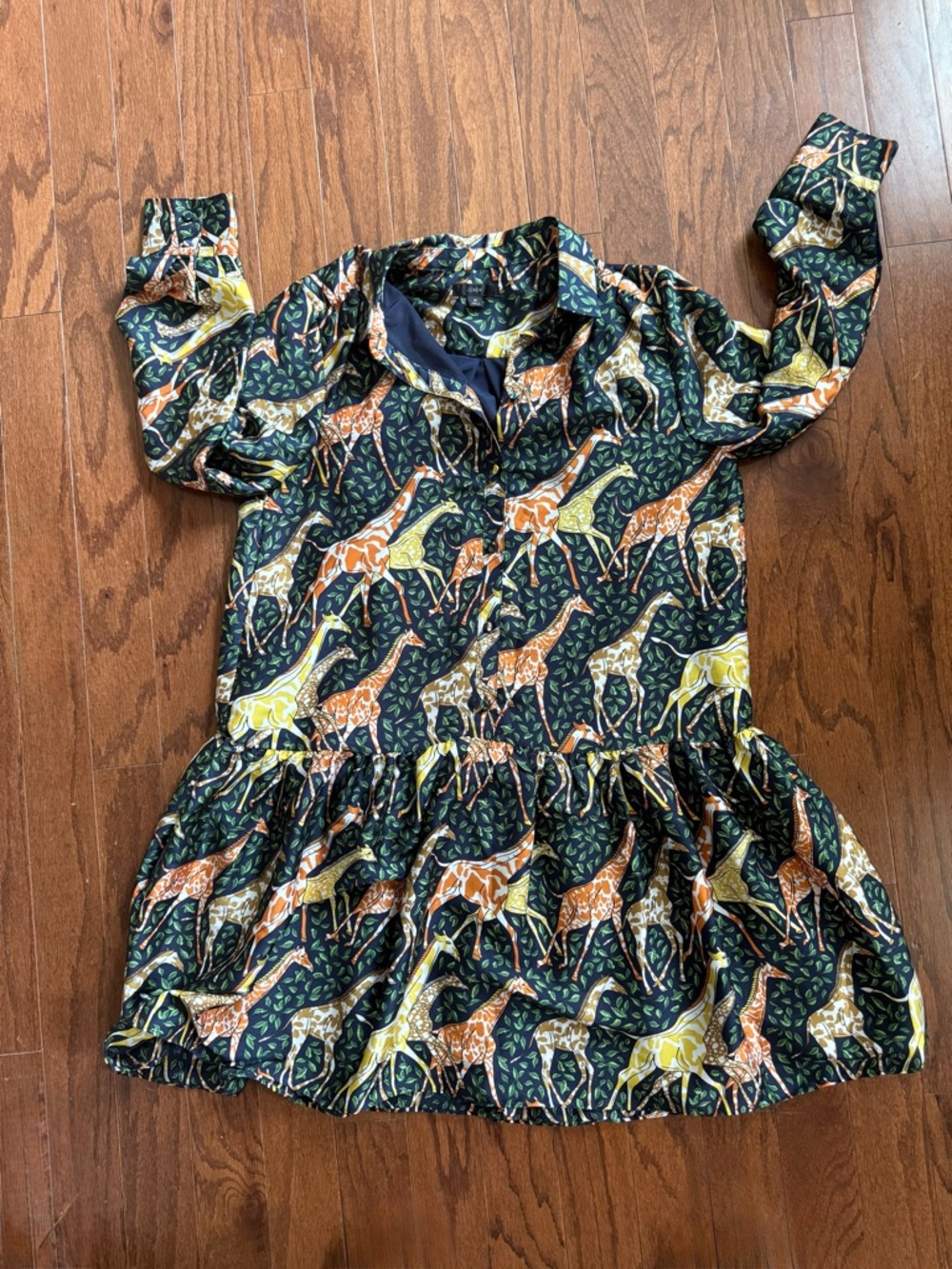 J. Crew Giraffe Print Long Sleeve Tiered Dress size medium - Picture 5 of 9